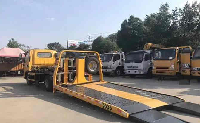 沧源汽车中途维修案例